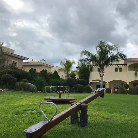 Aphrodite Sands - The Penthouse