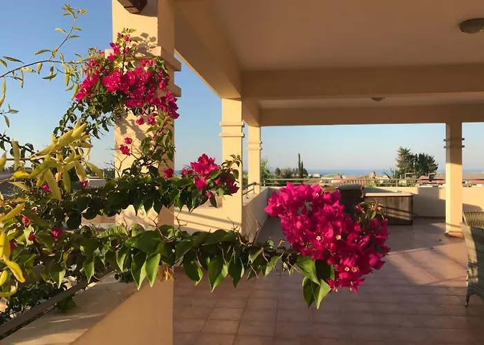 Aphrodite Sands - The Penthouse Mandria (Paphos)