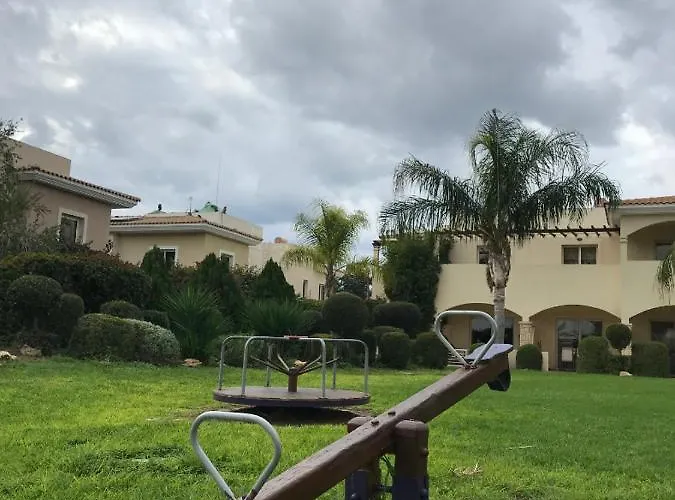 Aphrodite Sands - The Penthouse