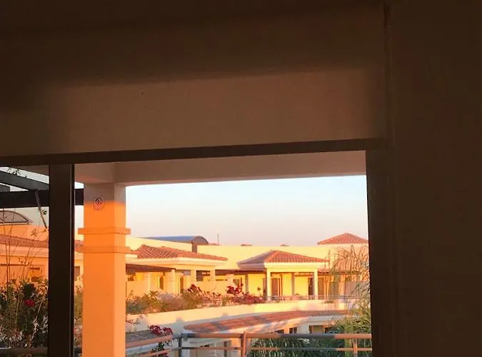 Aphrodite Sands - The Penthouse *