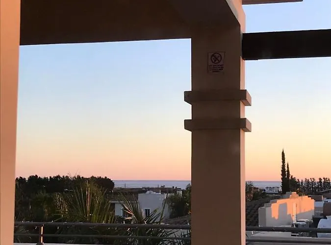 Apartmán Aphrodite Sands - The Penthouse Mandria (Paphos)